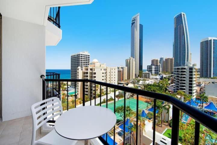 Close To Everything! Beautiful Hotel Studio'S, Sleeps 4 黄金海岸 外观 照片